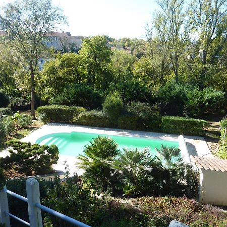 Beaux Chenes Bed & Breakfast Nérac Екстериор снимка