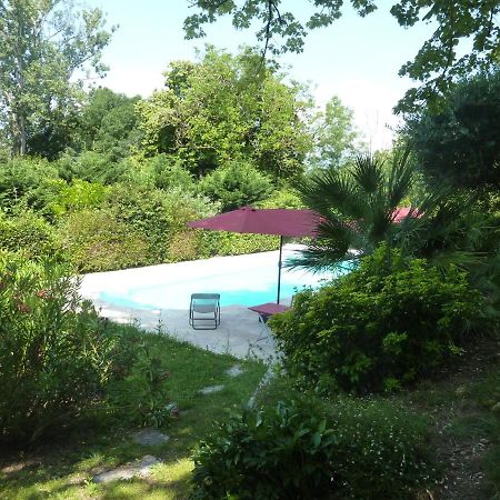 Beaux Chenes Bed & Breakfast Nérac Екстериор снимка