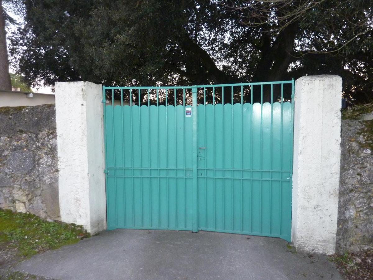Beaux Chenes Bed & Breakfast Nérac Екстериор снимка